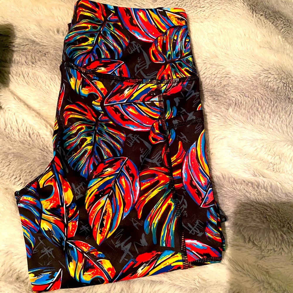 CVG Tropic Like It’s Hot Leggings